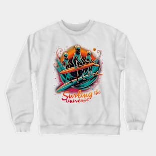 Alien surfing 88075 Crewneck Sweatshirt